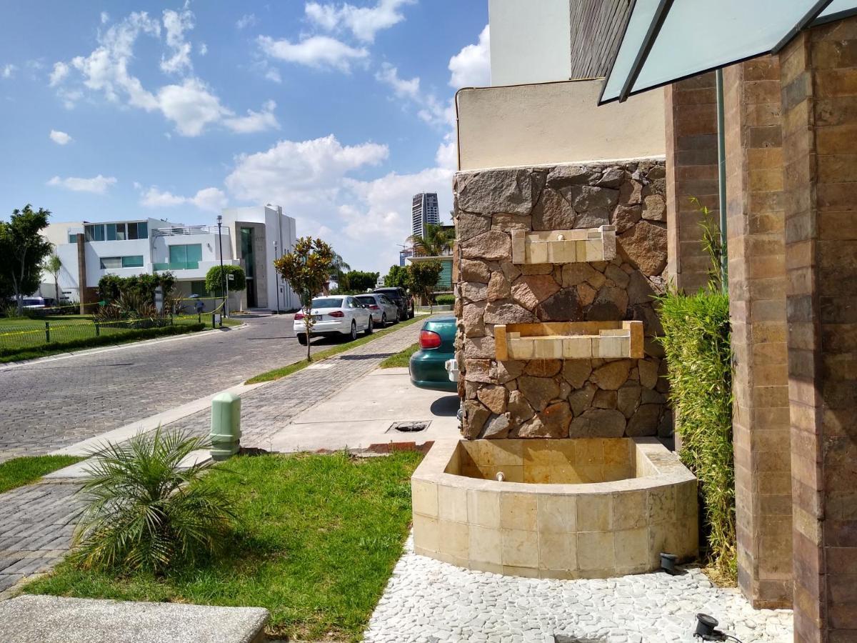 Habitaciones Business Class En Lomas De Angelopolis Tlaxcalancingo Exterior photo